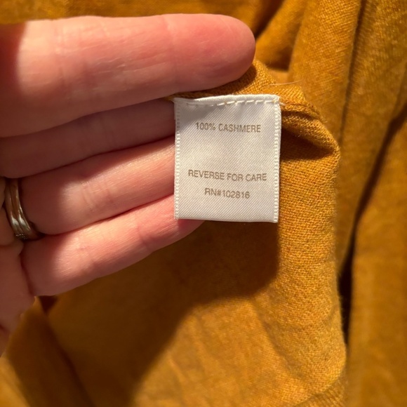 Garnet Hill Tie Front Cashmere Sweater Large NWT - Picture 5 of 7